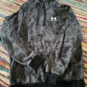 Mens Under Armour Sweatshirt